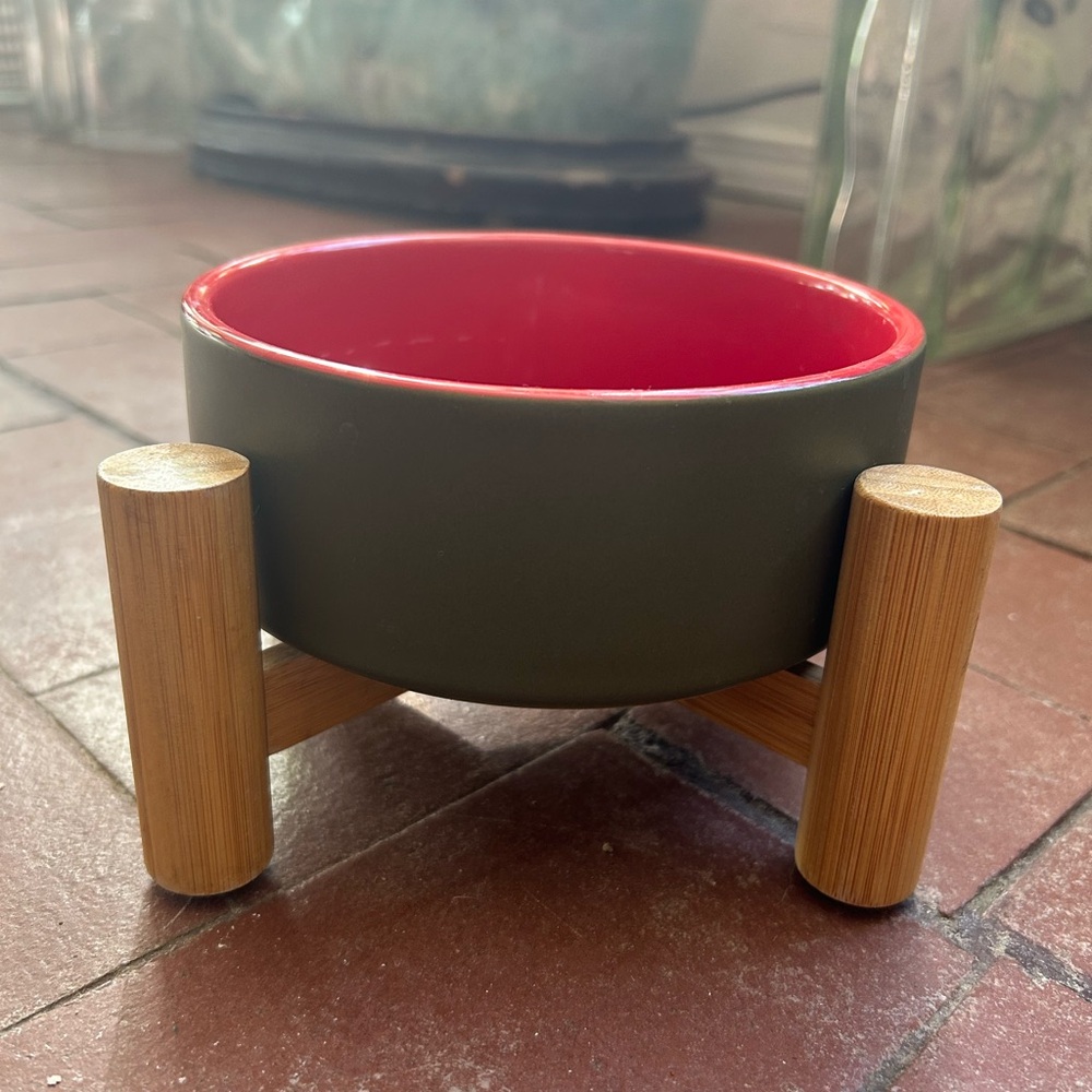 VINTAGE Mid Century Modern Red and Army Green Dog Bowl with Bamboo Stand